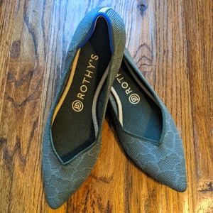 Rothy's Retired Safari Point Olive Green NWOT